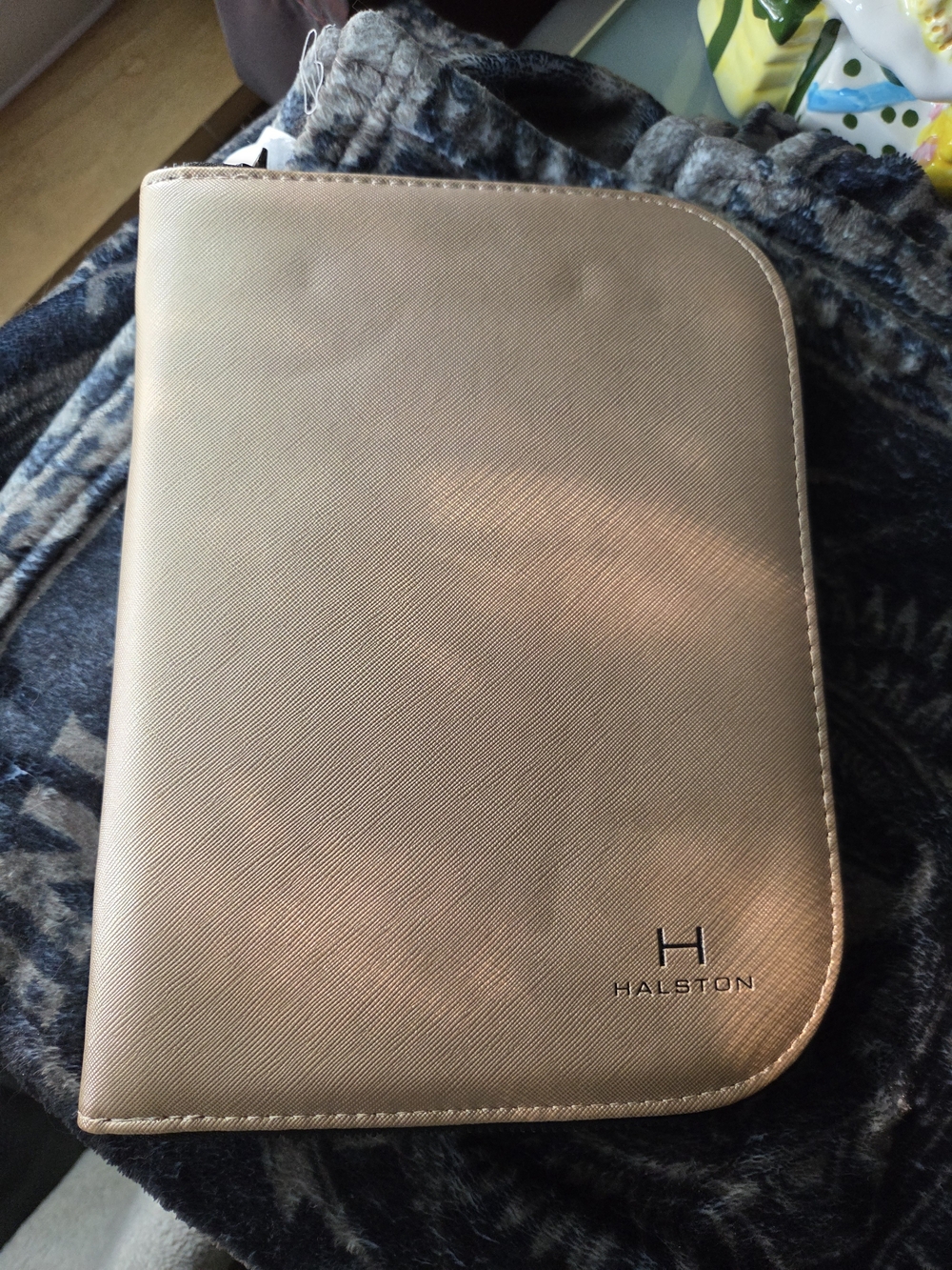 New! H HALSTON Jewelry Portfolio Travel Organizer Zippered Gold 9x7